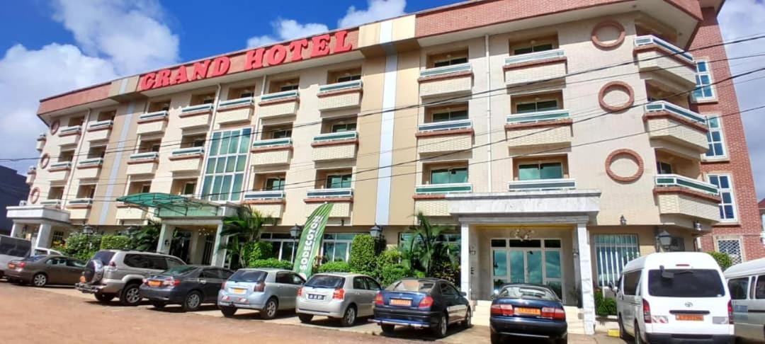 Grand Hotel Aeroport, Douala Exterior foto